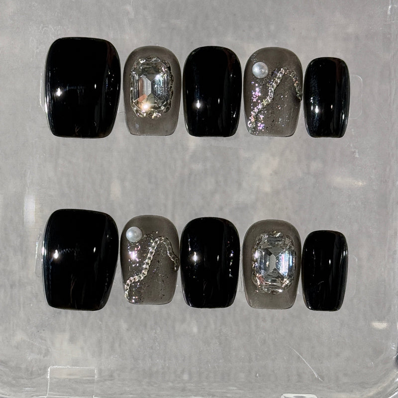 Black Chain Sparkle