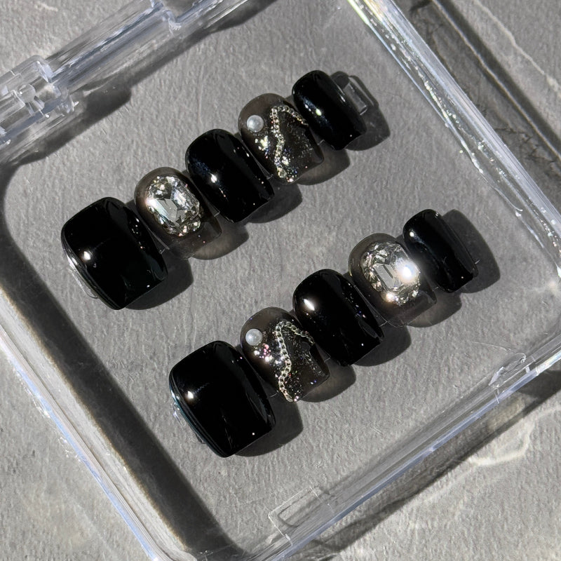 Black Chain Sparkle