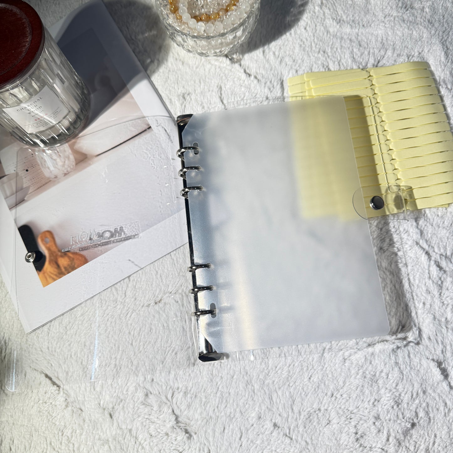 MOLI Press-On Nail Storage Booklet