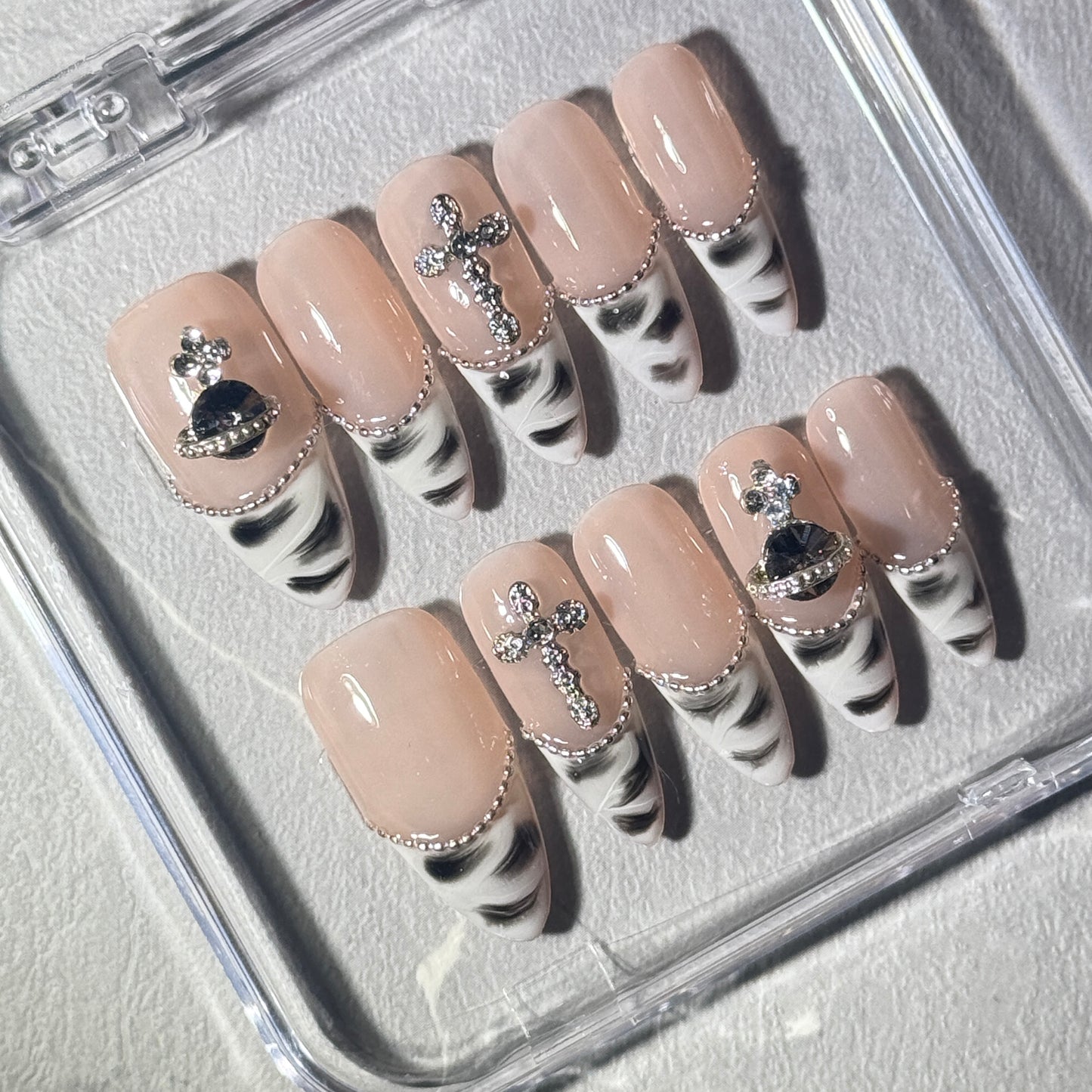 Rebel Luxe