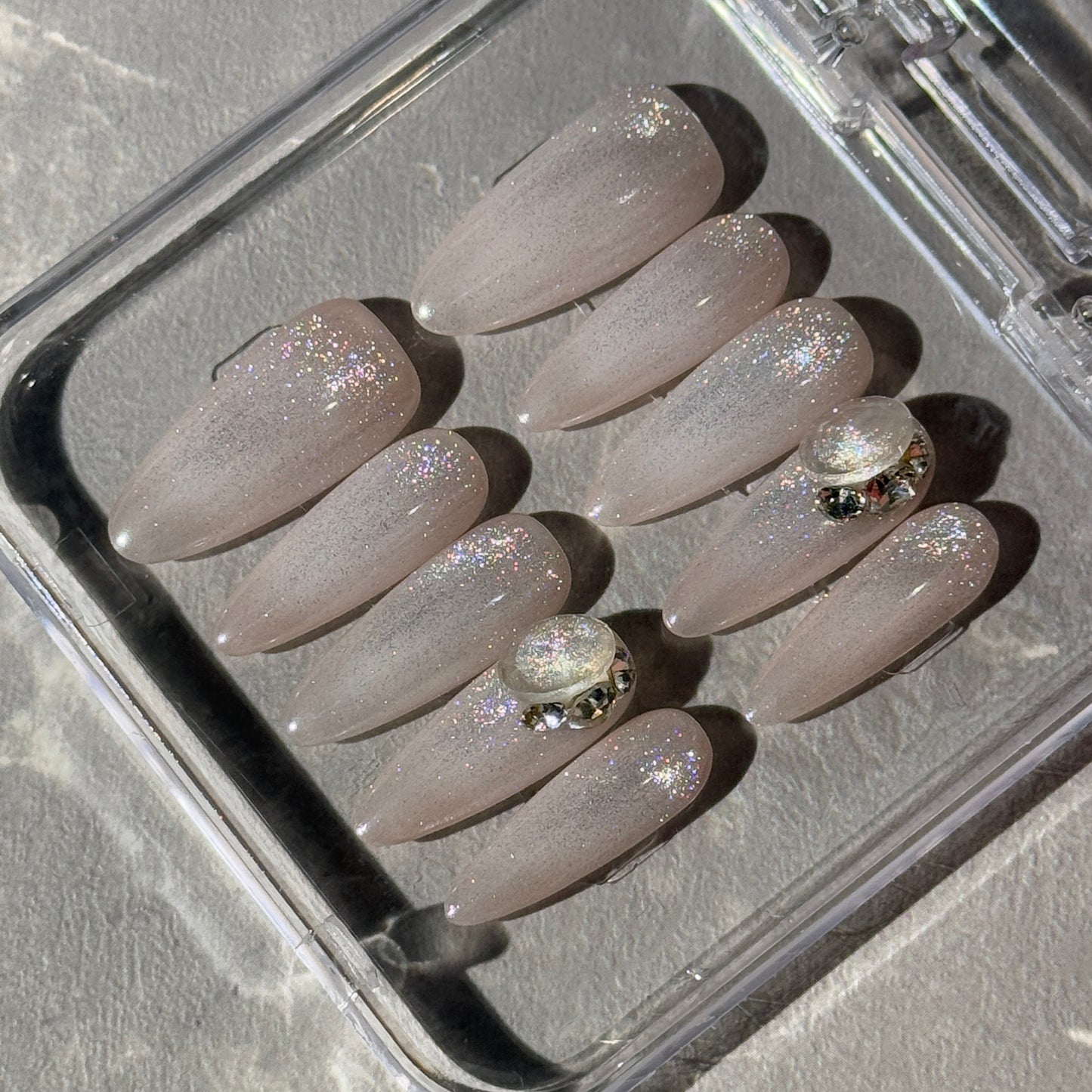 Shinny Glam