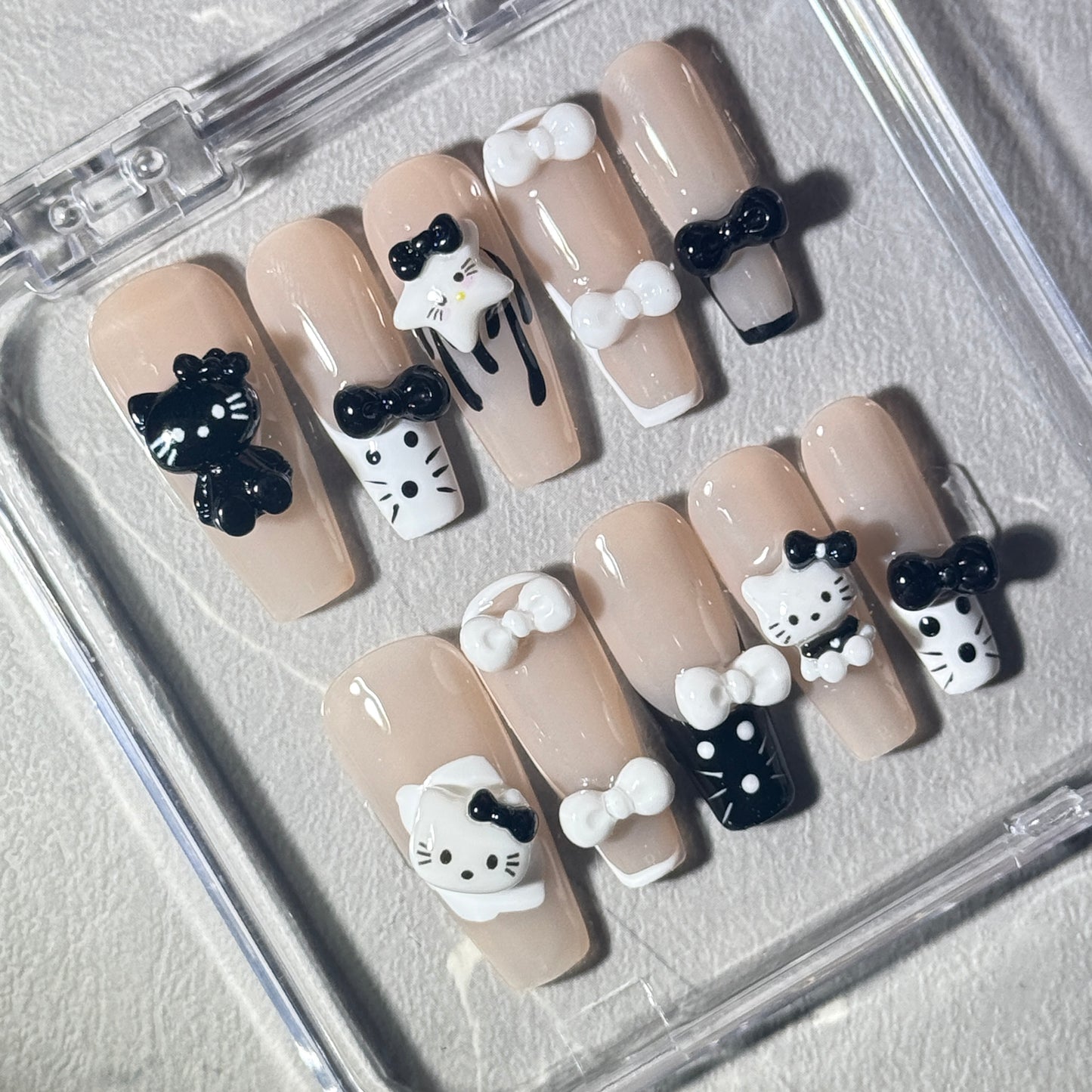 Kitty Bow Glam